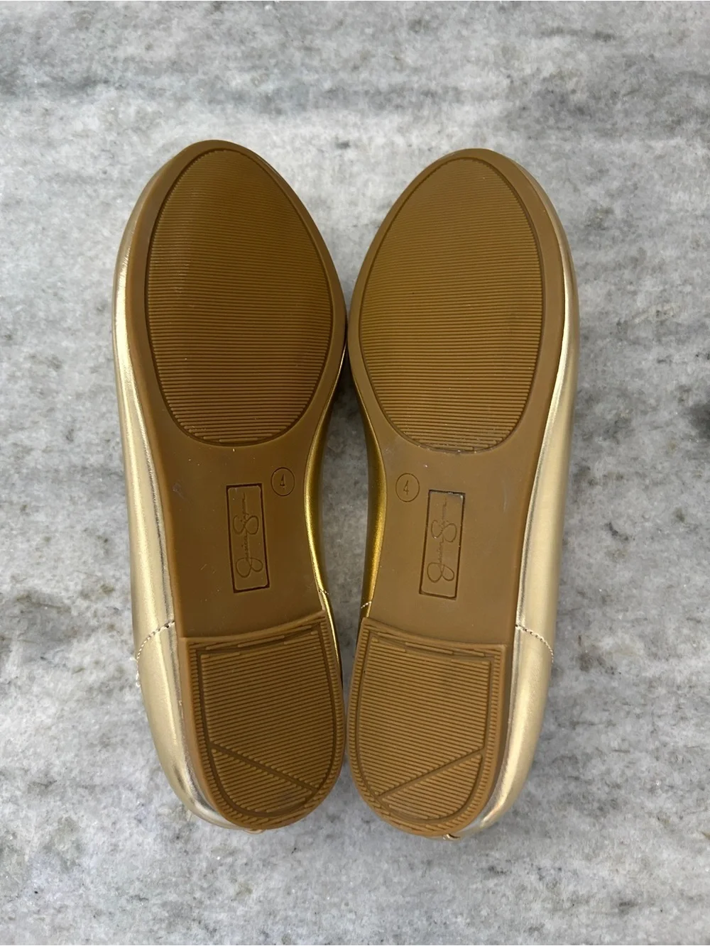 Jessica Simpson Gold Scalloped Ballet Flats Size 4